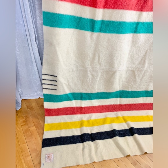 Vintage Wool Hudson Bay Four Points Blanket 88”x68” - Picture 3 of 11